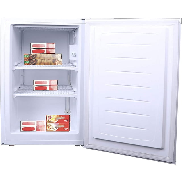 Igloo 3.2 Cu Ft Upright Freezer, White