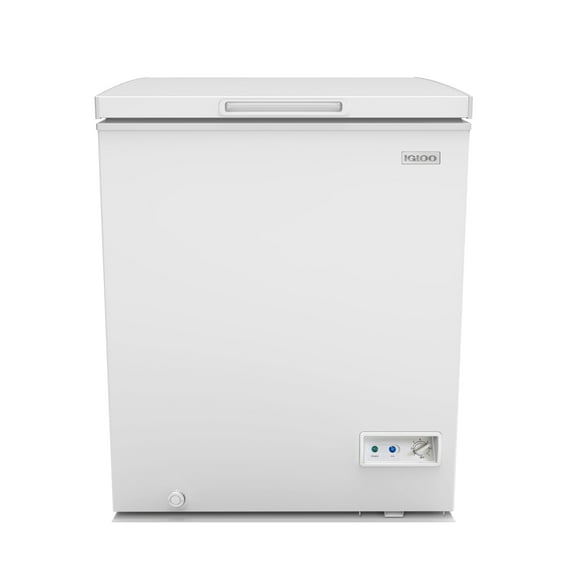 Igloo 5.0 Cu. Ft. Chest Freezer With Removable Basket, Free-Standing Door Temperature Ranges From-10 to 10 F, Front Defrost Water Drain, Perfect for Homes, Garages, Basements, RVs, White