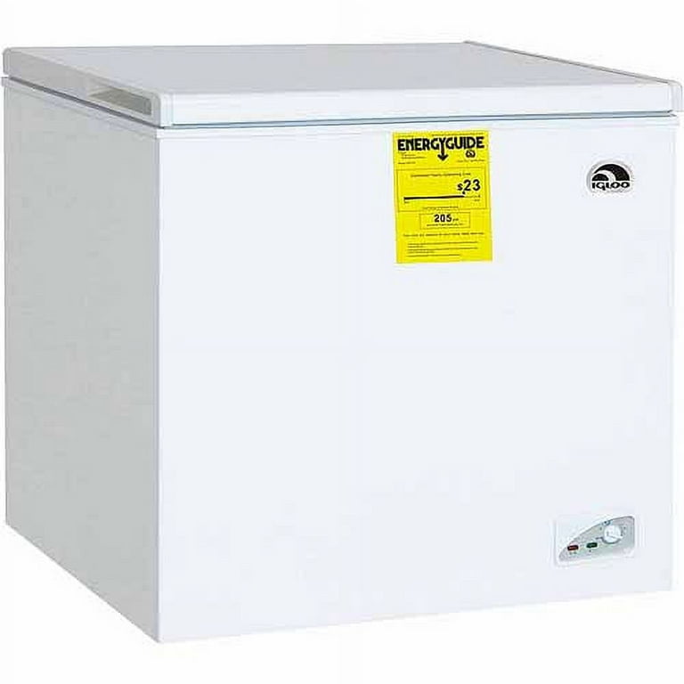 Igloo 5-cu ft Manual Defrost Chest Freezer (White) ENERGY STAR in the Chest  Freezers department at