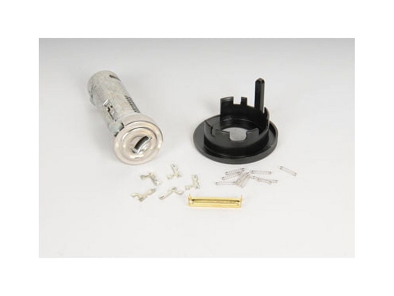 Ignition Lock Cylinder Set - Compatible with 2002 - 2007 Saturn Vue 2003 2004 2005 2006