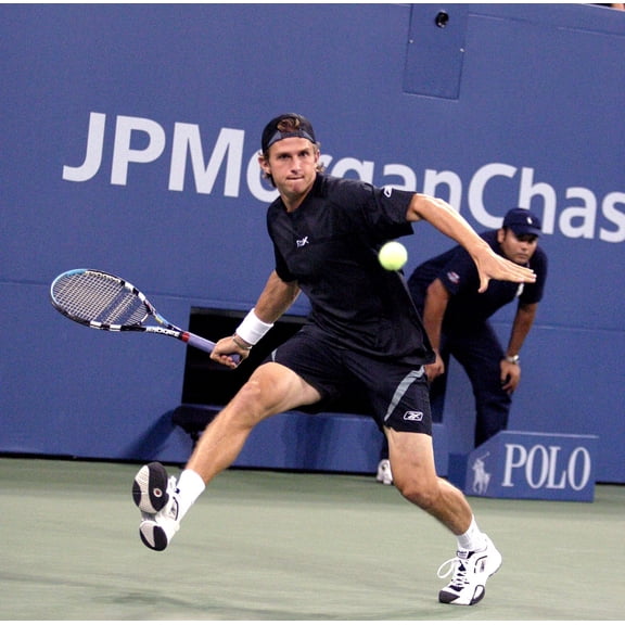 Igor Andreev Inside For U.S. Open Tennis Tournament, Arthur Ashe Stadium, Flushing, Ny, September 01, 2005. Photo By Rob RichEverett Collection Celebrity (10 x 8)