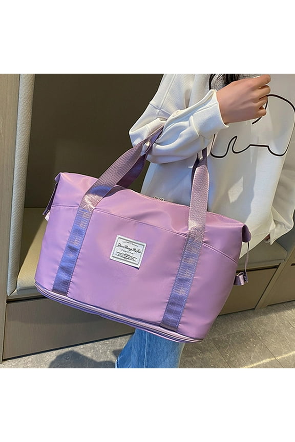 Versatile Sports and Travel Bags, Spacious and Lightweight Duffle Bags for Weekend Getaways, Expandable Gym Bags, Ideal for Men and Women, Travel Tote Bags, Stylish Overnight Duffel Bags