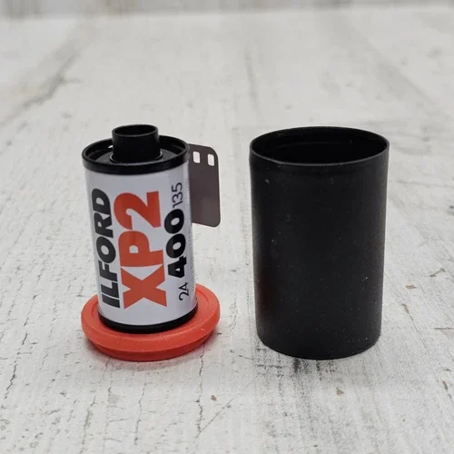 Ilford Xp-2 Super Sharp B/W Professional Film 24 Exp #1839584