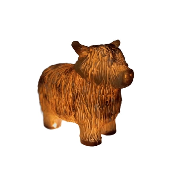 Illuminated Cow Lamp, Exquisite Scottish Cattle Table Light, Warm Ambient LED Lighting, Decorative Resin Home Decor, Unique Gift for Living Room and Bedroom