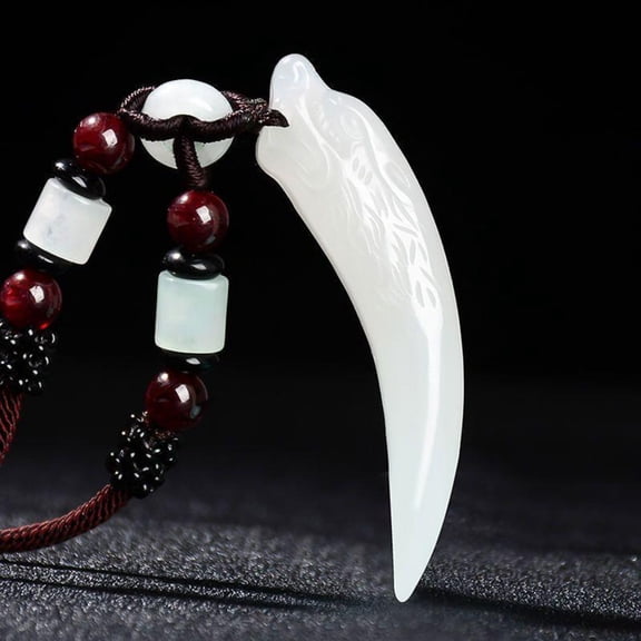 Imitation Afghan Jade Wolf Fang Pendant Mens Lucky Stone Necklace Chinese Style Spiritual Jewelry Feng Shui Accessory