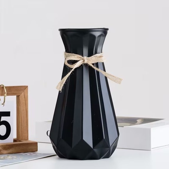 Imitation Porcelain High-Rim Vase, Elegant Plastic Flower Holder for Dried Floral Arrangements, Chic Decorative Vase for Home Decor, Modern Style Accents for Living Room or Office (Black)