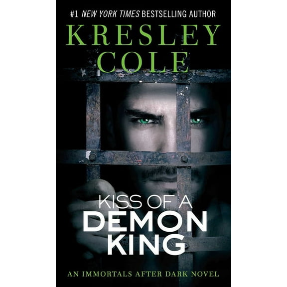 Immortals After Dark Kiss of a Demon King, Book 7, (Paperback)