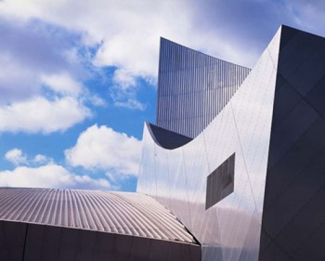 Imperial War Museum North Salford Quays Manchester England Canvas Art - Paul Thompson DanitaDelimont (36 x 29)