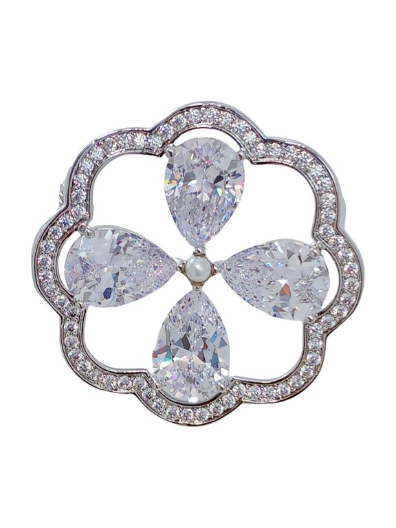 Impressive Opens CZ Circlet Blooming 4-Petal Flower Brooches Pins