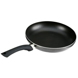 https://i5.walmartimages.com/seo/Imusa-10-Round-Nonstick-Saute-Pan-with-Soft-Touch-Handle_00fd61bb-acc9-4912-96c2-6a9dbcb6be10.27ed3363cc27856f9be847814e52bfad.jpeg?odnHeight=320&odnWidth=320&odnBg=FFFFFF