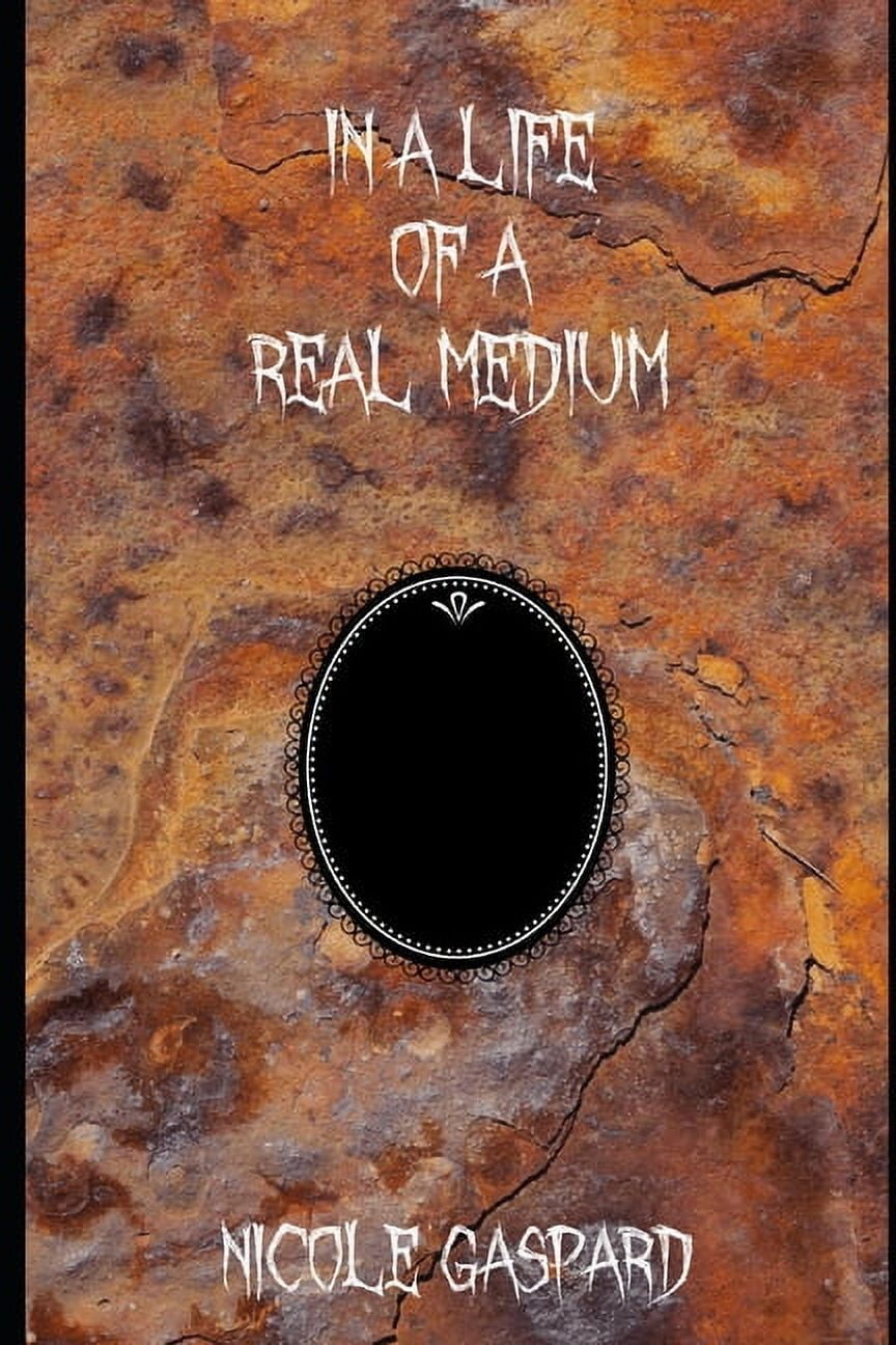 In A Life of a Real Medium: Memoir (Paperback)
