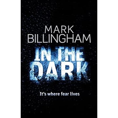 Pre-Owned In the Dark (Paperback) 1552787400 9781552787403