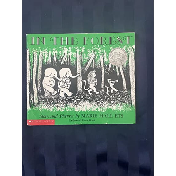 Pre-Owned In the Forest (Paperback) 0590426435 9780590426435