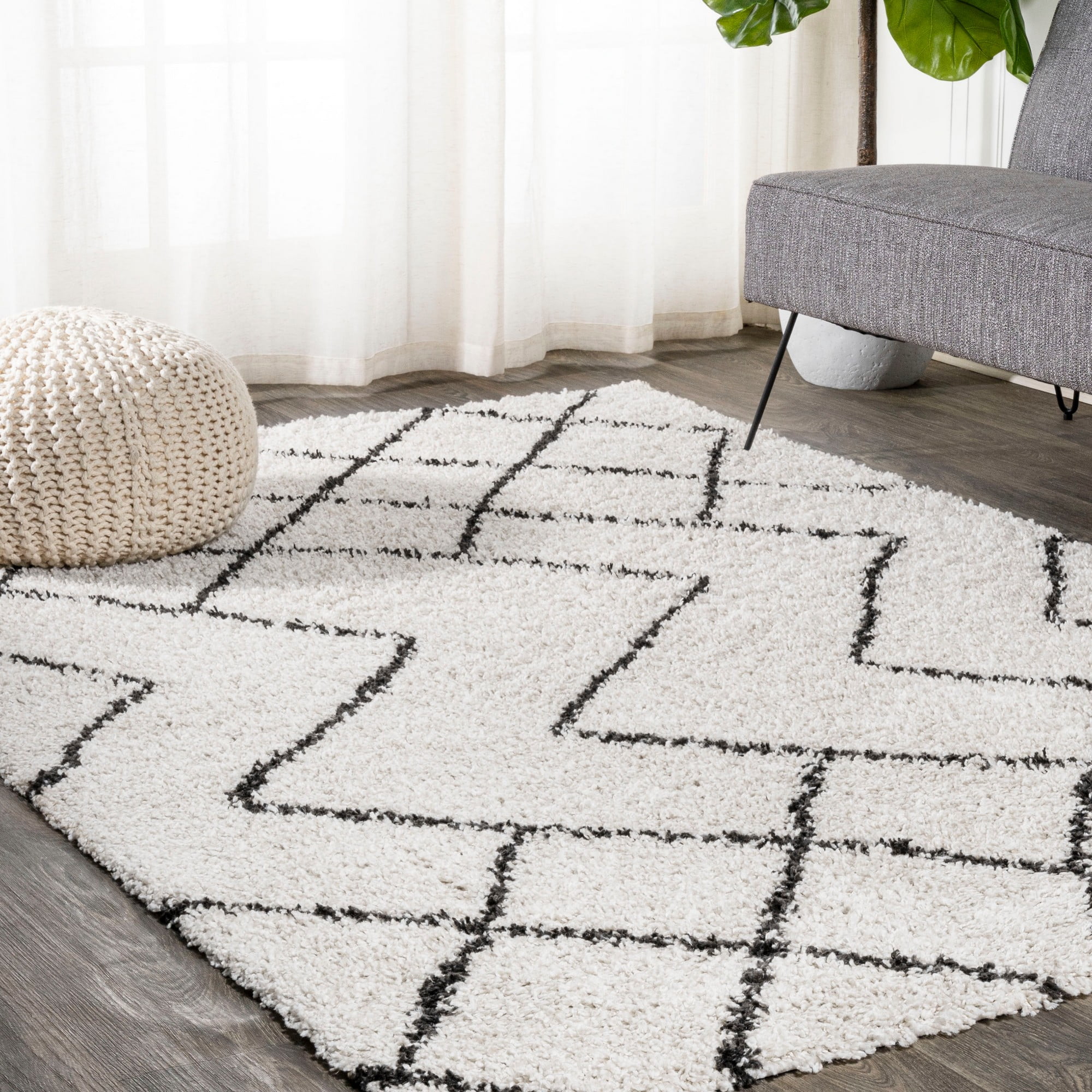 Modern Moroccan Diamond Shag Rug in Deep Gray - 3x5 Feet