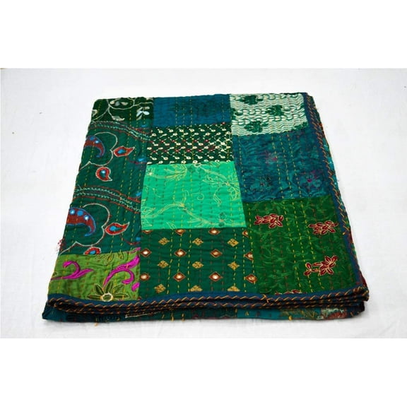 IndIan Handmade Patchwork Kantha Quilt Green Color Quilt Queen Size Kantha Bedspread Kantha Throw Embrodery Patchqwork Quilt