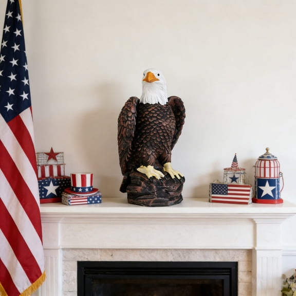 Independenca Day Decor Bald Eagle Statue Detailed Brown Feathers Orange Beak Rock Base Home Decor Office Patriotic Display Memorial Tribute