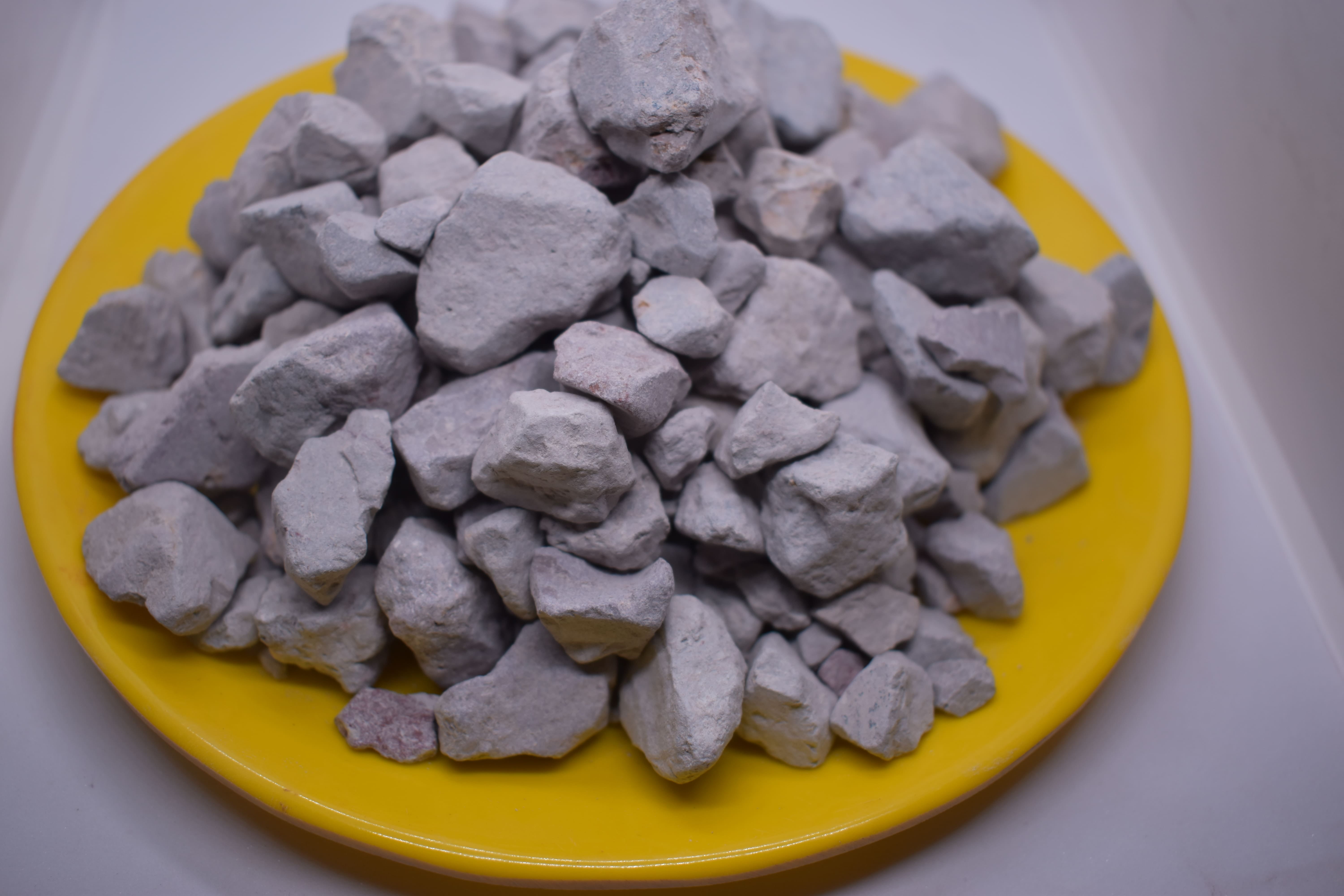 India Clay Diamond Clay Crumbles 200 Grams
