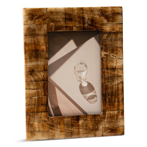 India Handicrafts 20547 Antiqued Gold Tone 5 x 7 Bone Table Top Picture Frame