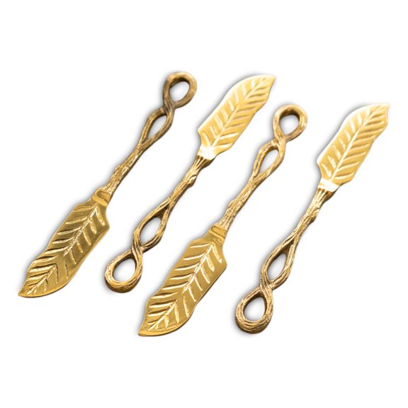 India Handicrafts 75031 Brassy Curved Leaf 5.5 inch Stainless Steel Kitchen Serving Cheese Spreader Knives Set of 4