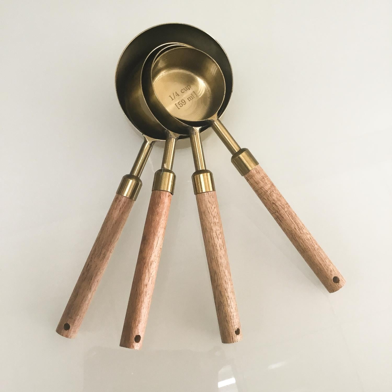 India Handicrafts MEASURING CUP w/WOOD HANDLE S