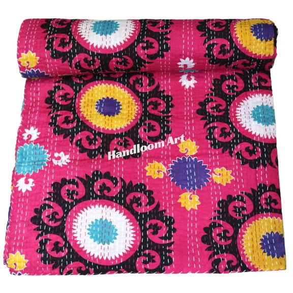 Indian Handmade Floral Kantha Quilt, Pink Medallion Pattern, Cotton Hand stitched Blanket Size (Twin Size - 60" x 90")