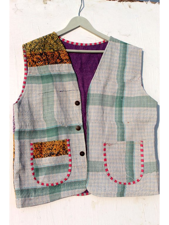 Indian Kantha Sleeveless Jacket Bohemian Style Vintage Upper Wear Hippie Patchwork Women's Coat For Everyday Wear