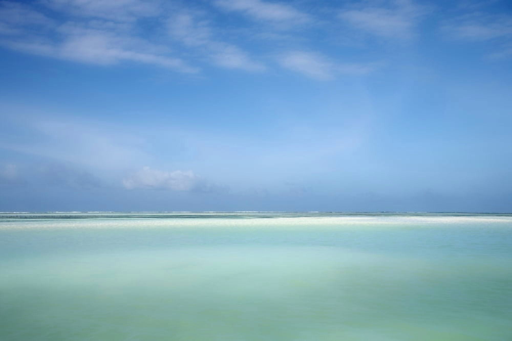 Indian Ocean Zanzibar Tanzania Tropical Ocean Horizon Canvas Art - Chris Upton Design Pics (18 x 12)