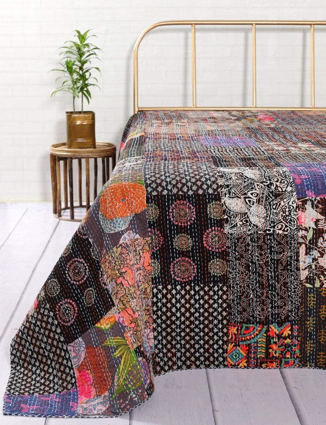 Indian Silk Patola Patchwork Kantha Quilt Handmade Vintage Quilts Boho ...