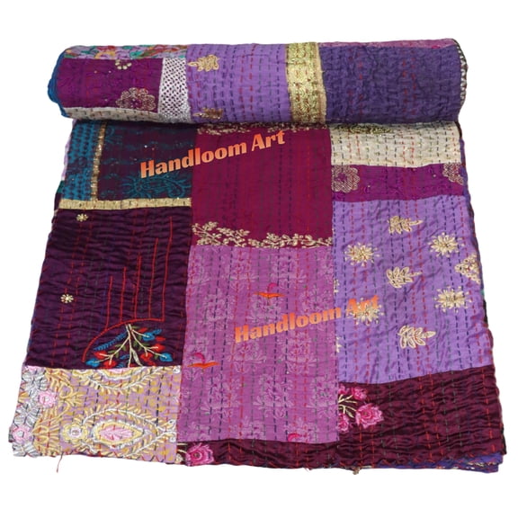 Indian Vintage Art Cotton, Silk Mix Kantha Quilt , Patchwork Handwoven Kantha Quilt , Bedspread , Throw Blanket Size (Queen Size - 90" x 108")