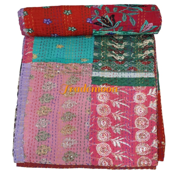 Indian Vintage Art Cotton, Silk Mix Kantha Quilt , Patchwork Handwoven Kantha Quilt , Bedspread , Throw Blanket Size (Twin Size - 60" x 90")