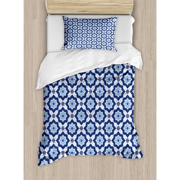 Indigo Duvet Cover Set, Oriental Moroccan Tiles Like Image Floral Details, Decorative 2 Piece Bedding Set with 1 Pillow Shams, Twin Size, Turquoise Dark Blue, by Ambesonne