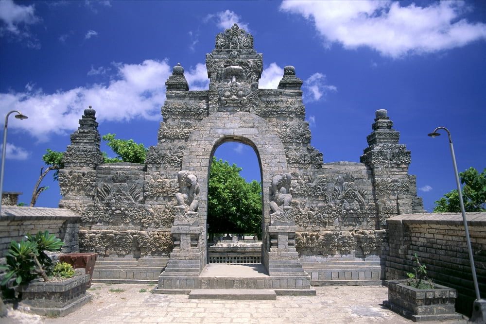 Indonesia Bali Ulu Watu Temple Outside Gateway Exterior Architecture A63H Canvas Art - Kyle Rothenborg Design Pics (38 x 24)