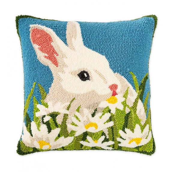 Indoor/Outdoor Hooked Polypropylene Bunny Throw Pillow 18"x18"