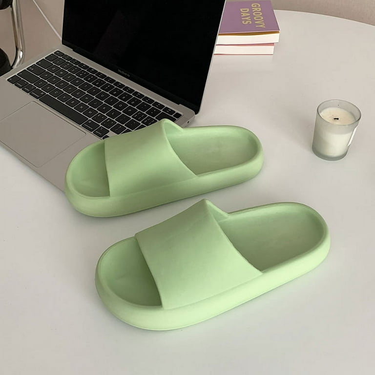 Best indoor slippers for summer 2025