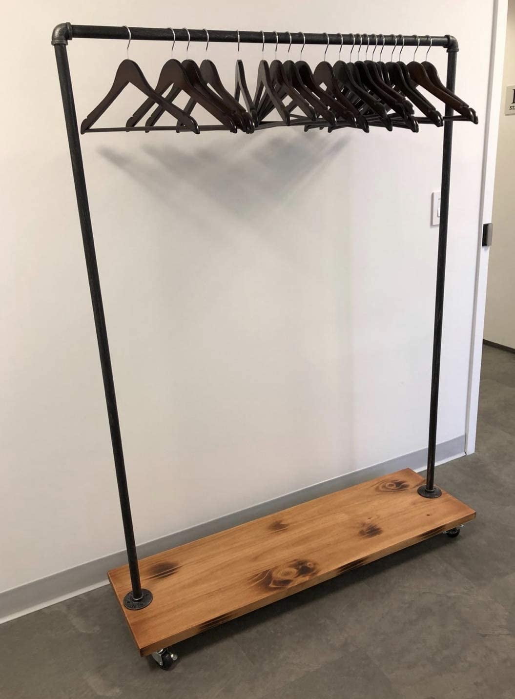 Industrial Pipe Clothing Rack Garment Rack Pipeline Vintage Rolling