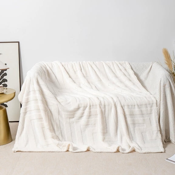Inerposs 27.6''x39.4'' Thick Suedes Nap Shawl Blanket, Cozy Fleece Throw for Office Naps, Warm Plush Bedding for Sofa or Bed, Ideal Winter Essential for Comfort and Relaxation