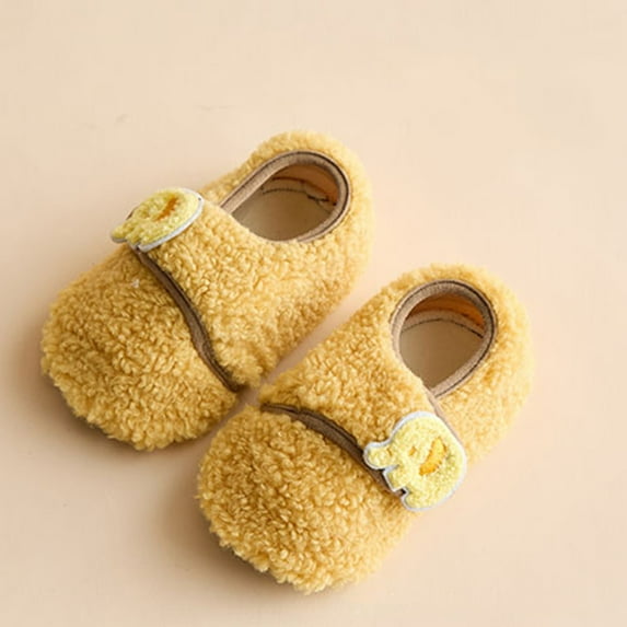 Infant Shoes and Socks Winter Warmth Walking Shoes Soft Sole Non-Slip Pre-Walking Shoes for Newborn Babies Toddlers Boys Girls with Rabbit Frog Designs and Easy Closure for Cozy Wear