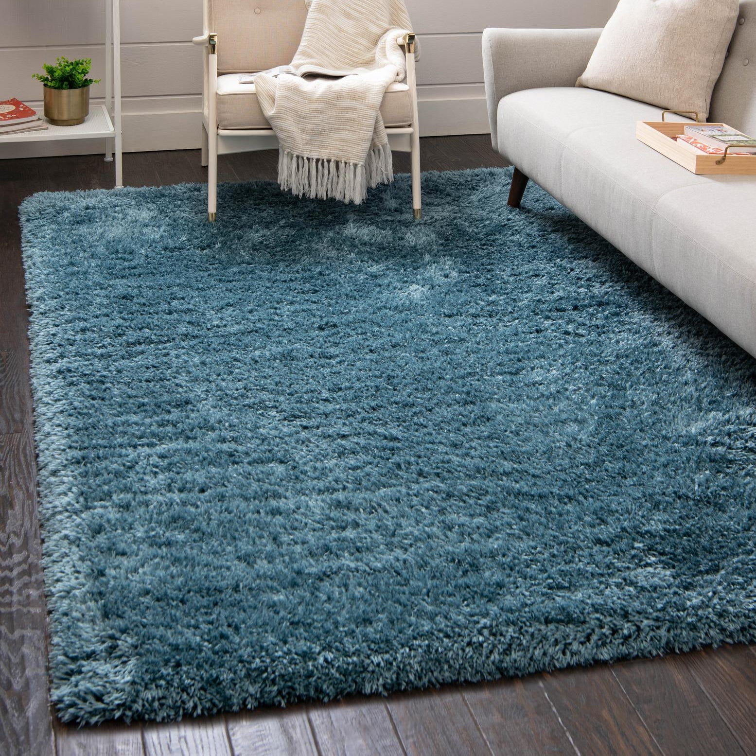 Aegean Blue High-Pile Shag Synthetic Area Rug 3'3" x 5'3"