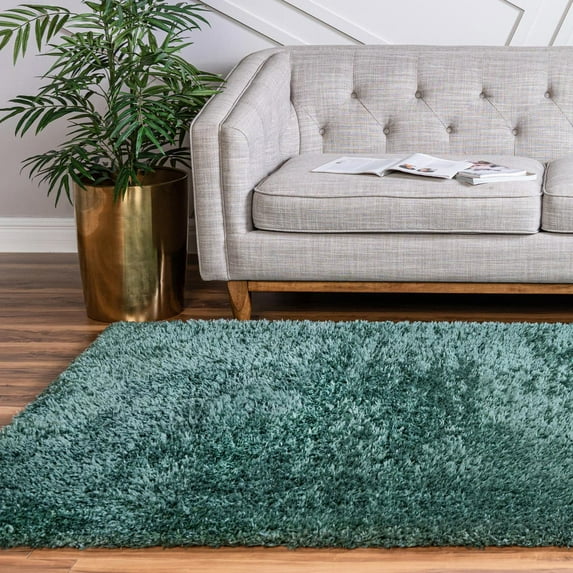 Infinity Collection Solid Shag Area Rug by Rugs.com – Green 7' x 10' High-Pile Plush Shag Rug Perfect for Living Rooms, Bedrooms, Dining Rooms and More