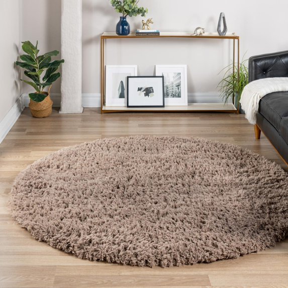 Infinity Collection Solid Shag Round Rug by Rugs.com – Khaki 5' Round High-Pile Plush Shag Rug Perfect for Dining Rooms, Breakfast Nooks, Kitchens and More