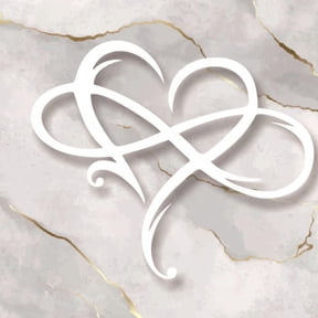 Infinity Heart Metal Wall Art, Wrought Iron Love Sign Wall Decor with Heart Design, Steel Hanging Artwork for Bedroom Living Room Entryway Wedding Anniversary Home Decoration Gift