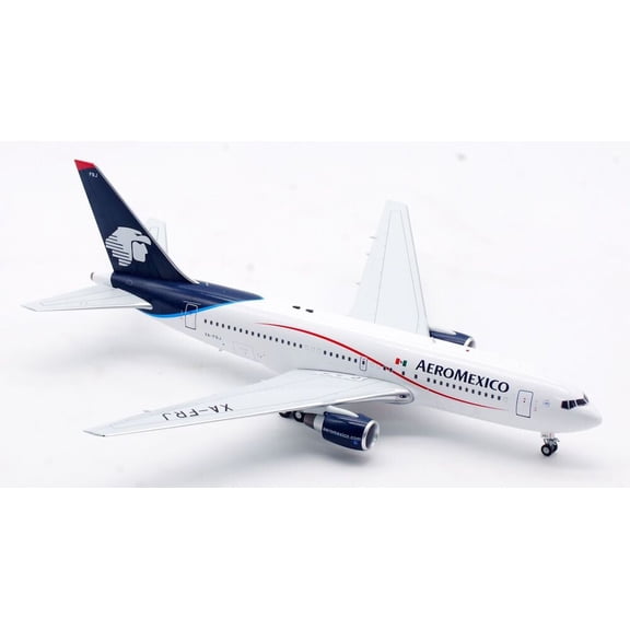 Inflight200 1:200 AeroMexico Boeing 767-200 XA-FRJ w/Stand