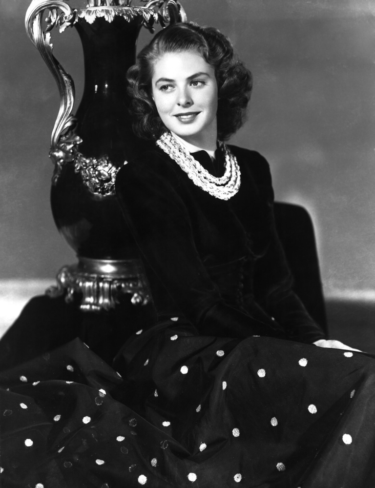 Ingrid Bergman In The Late 1930S Canvas Art - (16 x 20)
