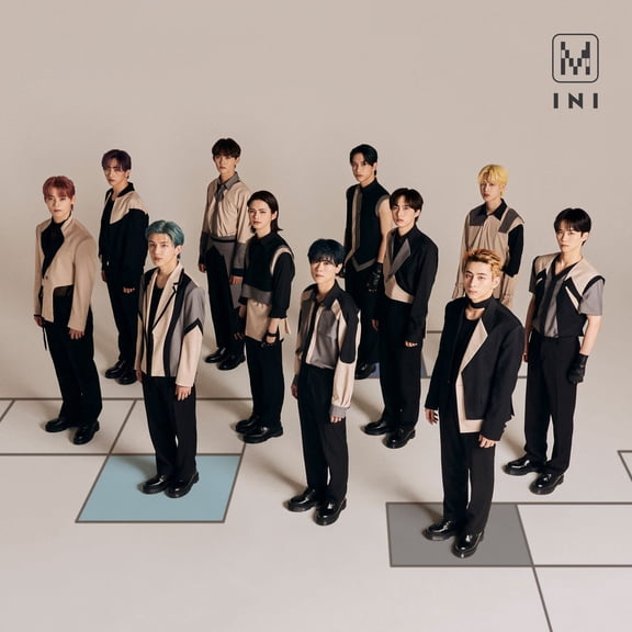 Ini M (CD)
