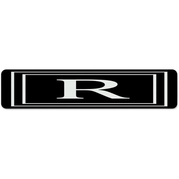 Initial Letter R Monogram Vintage Metal Signs Hanging Fence Signs English Alphabet Monogrammed Wall Decor Garage Signs for Patio Room Bedroom 4"x16"
