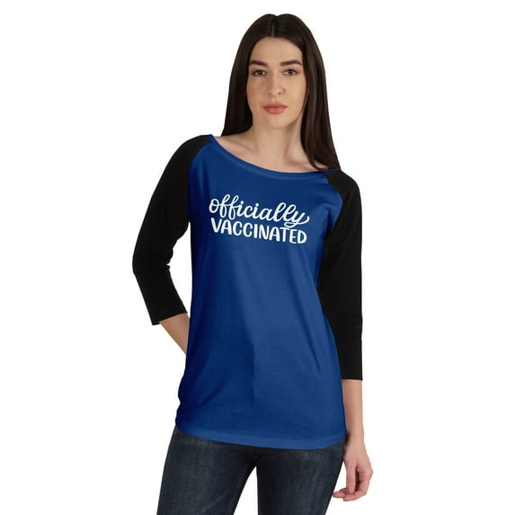 Inkmeso Officially Vaccinated Funny Pro-Vaccine Boat Neck T-shirt For Womens