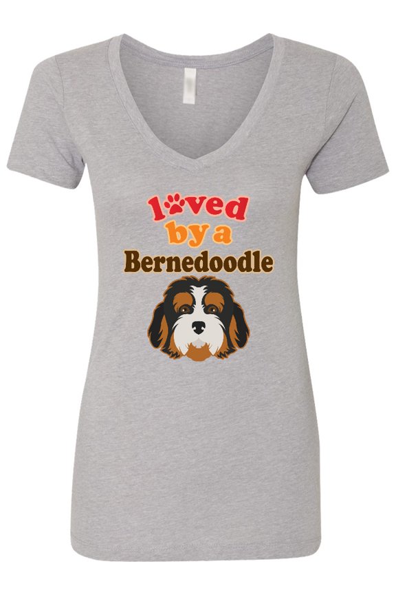 Bernedoodle Dog Lover Women's V-Neck T-Shirt