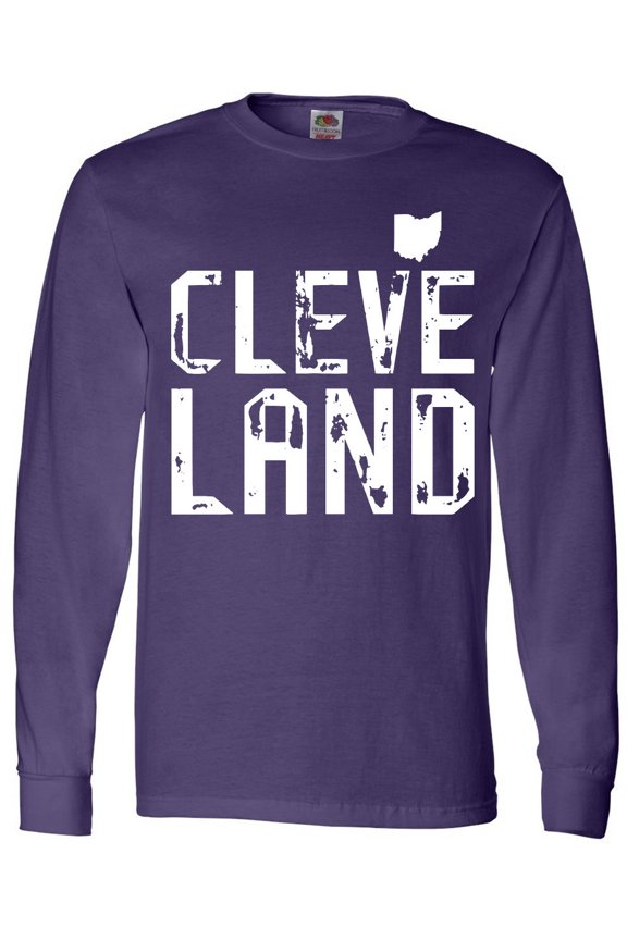 Cleveland, Ohio Distressed Font Long Sleeve T-Shirt
