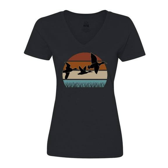Inktastic Duck Hunting Retro Sunset Hunter Gift Women's V-Neck T-Shirt
