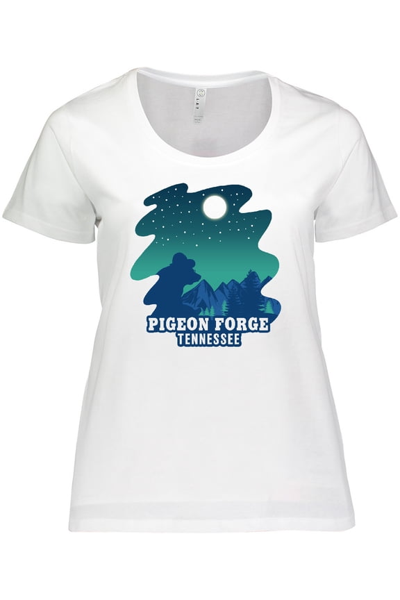 Smoky Mountains Pigeon Forge Tennessee with Bear Women's Plus Size T-Shirt